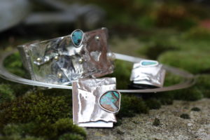 hanger,armband en ring met opaal